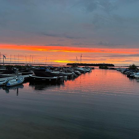 Traum Ferienhaus Mit Dachterrasse Am Veluwemeer Hulshorst Bagian luar foto